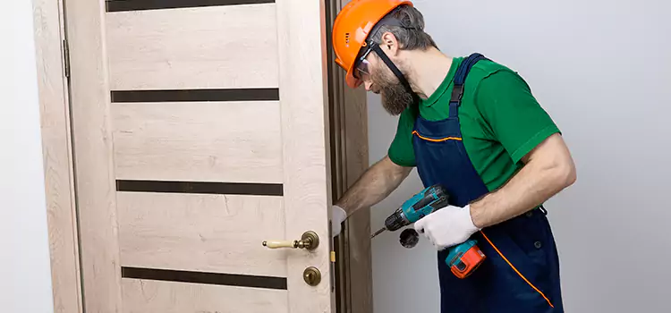 Replace Internal Door Handle with Lock Elmira
